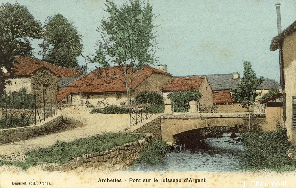 Archettes - Pont sur le ruisseau d'Argent.JPG