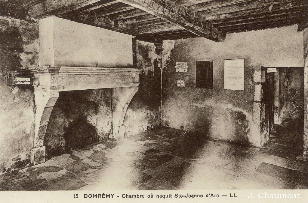 Domrémy - Chambre où naquit Ste-Jeanne d'Arc.jpg
