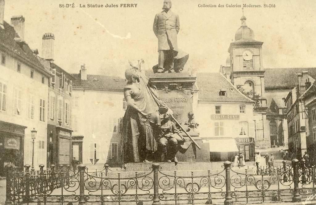 St-Dié - La Statue Jules Ferry.jpg