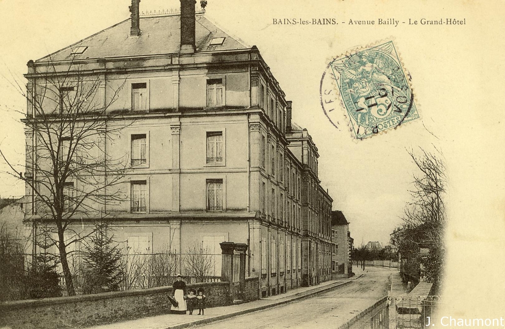 Bains-les-Bains. - Avenue Bailly - Le Grand-Hôtel.JPG