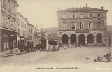 Bains-les-Bains - Place de l'Hôtel-de-Ville