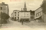 Bains-les-Bains. - Place de la Fontaine