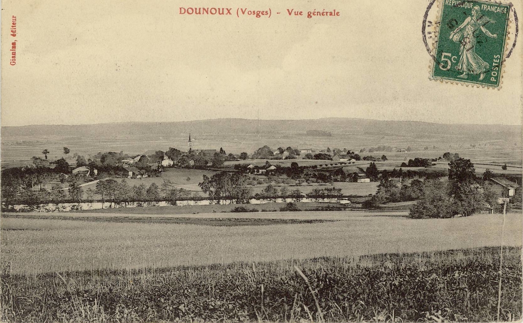 Dounoux - Vue générale.JPG