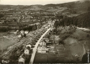 Eloyes. - Rue des Chênes