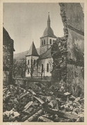 La Bresse en 1944 - Le village est totalement détruit sauf l'église fortement touchée, mais qui pourra être réparée