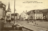 Val-d'Ajol. - Place de l'Hôtel-de-Ville et Grande-Rue