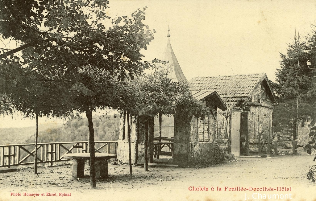 Chalets à la Feuillée-Dorothée-Hôtel.JPG