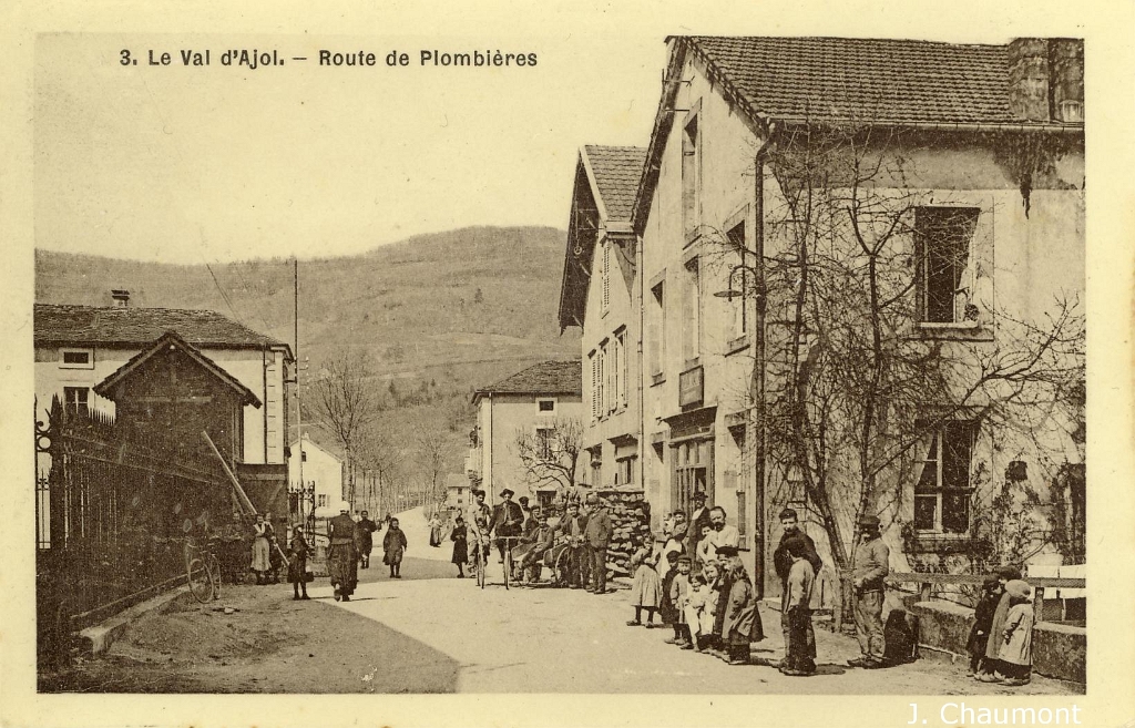 Le Val d'Ajol. - Route de Plombières.JPG