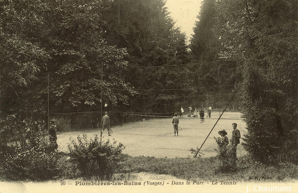 Plombières-les-Bains - Dans le Parc - Le Tennis.JPG