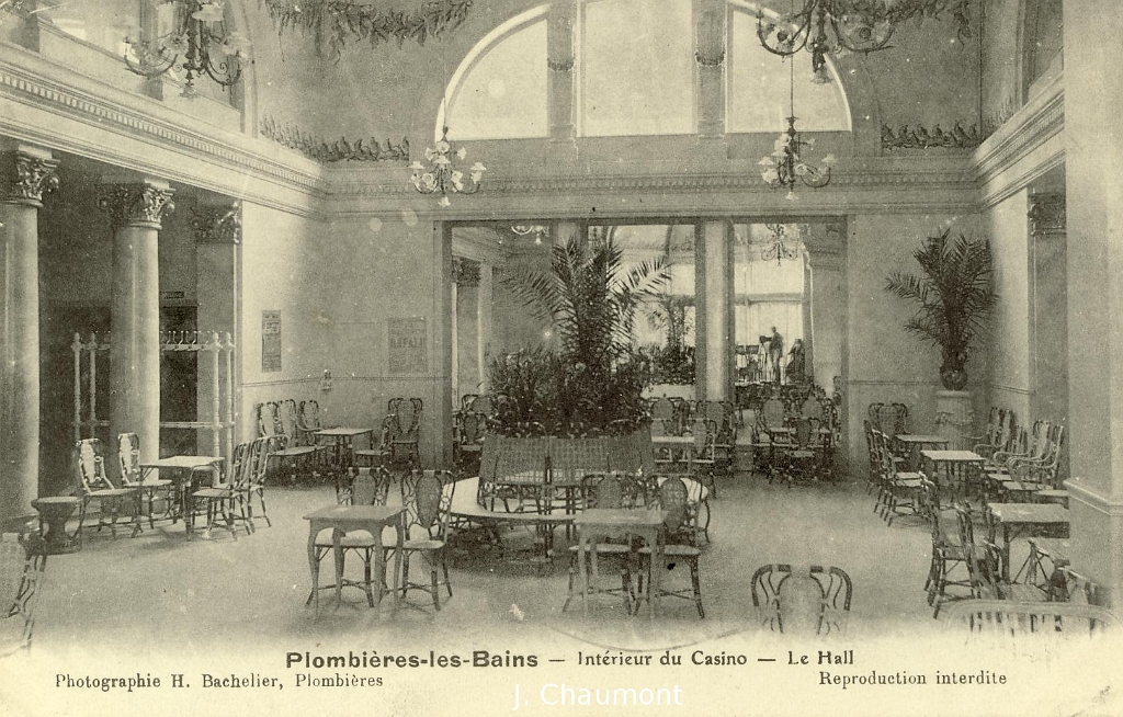 Plombières-les-Bains - Intérieur du Casino - Le Hall.JPG