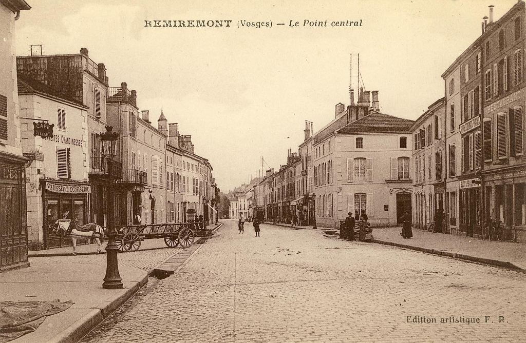 Remiremont - Le Point central.JPG