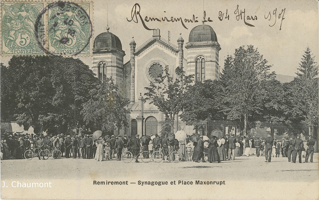 Remiremont - Synagogue et Place Maxonrupt.jpg