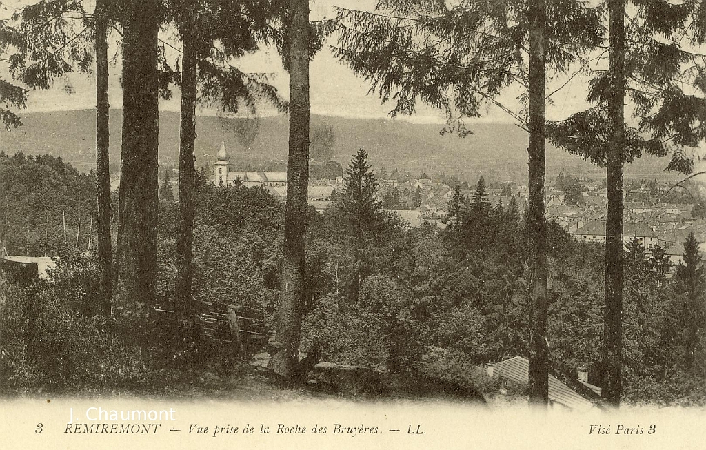 Remiremont - Vue prise de la Roche des Bruyères.JPG