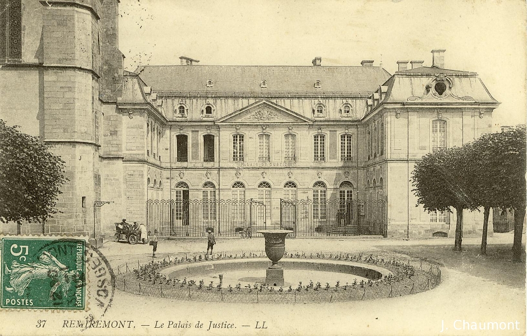 Remiremont. - Le Palais de Justice (3).JPG