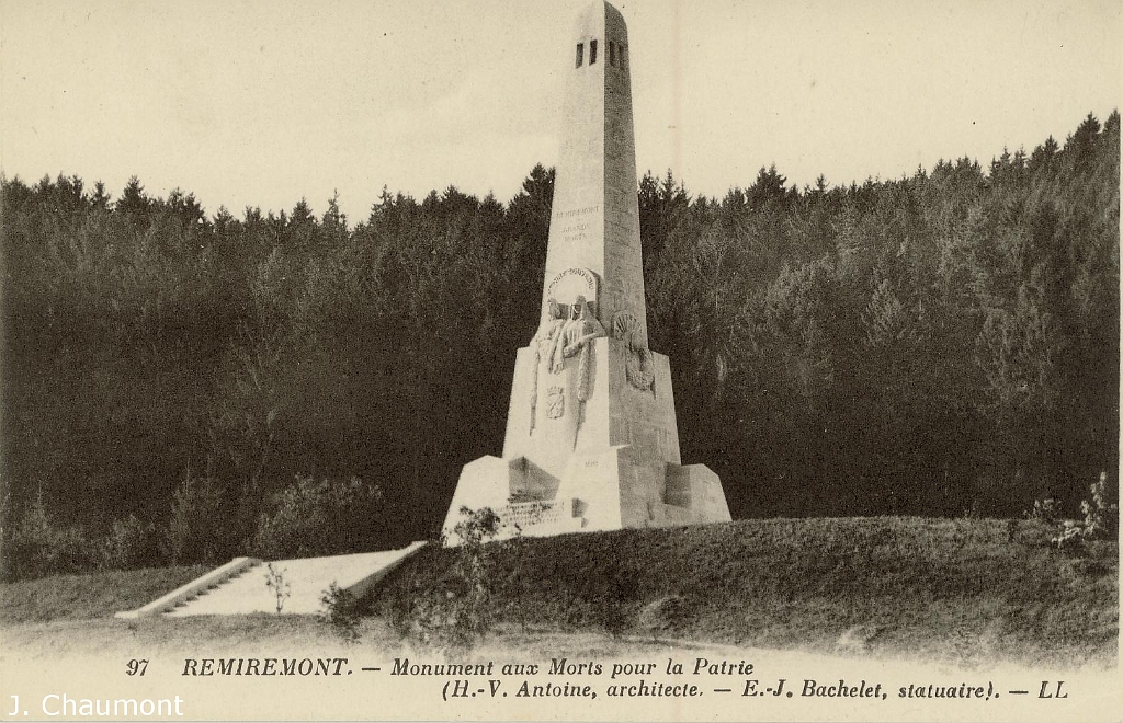 Remiremont. - Monument aux Morts pour la Patrie (H.-V. Antoine, architecte. - E.-J. Bachelet, statuaire).jpg