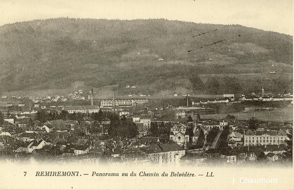 Remiremont. - Panorama vu du Chemin du Belvédère.jpg