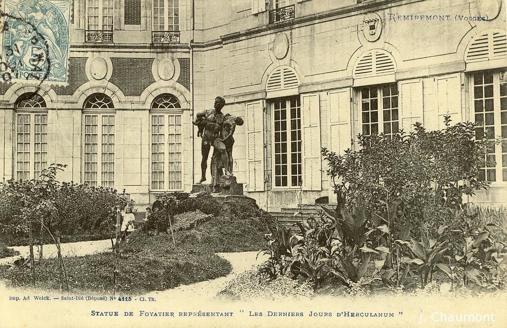 Remiremont. - Statue de Foyatier représentant 'Les Derniers Jours d'Herculanum'.JPG