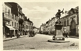 Remiremont - Grande Rue et Monument du Volontaire de 1792 (par Choppin, 1899)