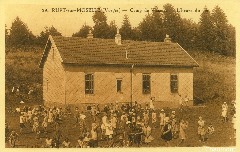 Rupt-sur-Moselle - Camp de Vacances - L'Heure du Jeu.JPG