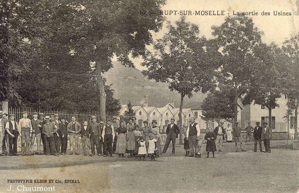 Rupt-sur-Moselle - La sortie des Usines.jpg