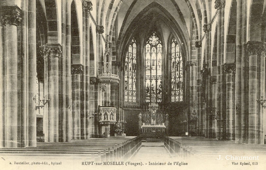 Rupt-sur-Moselle. - Intérieur de l'Eglise.JPG
