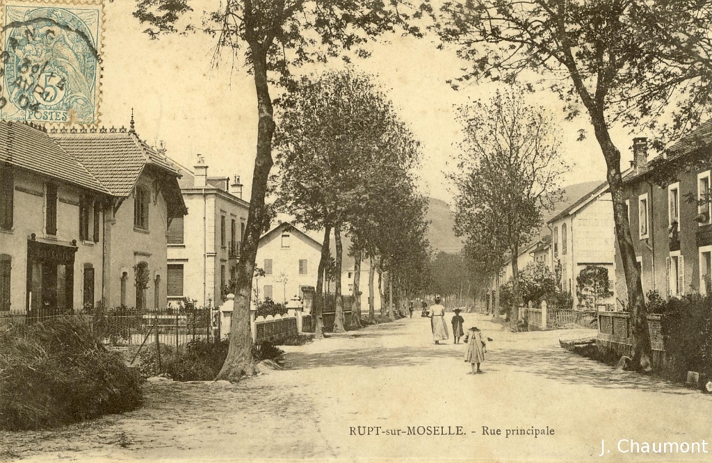 Rupt-sur-Moselle. - Rue principale.JPG