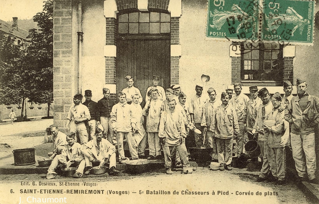 Saint-Etienne-Remiremont - 5e Bataillon de Chasseurs à Pied - Corvée de plats.JPG