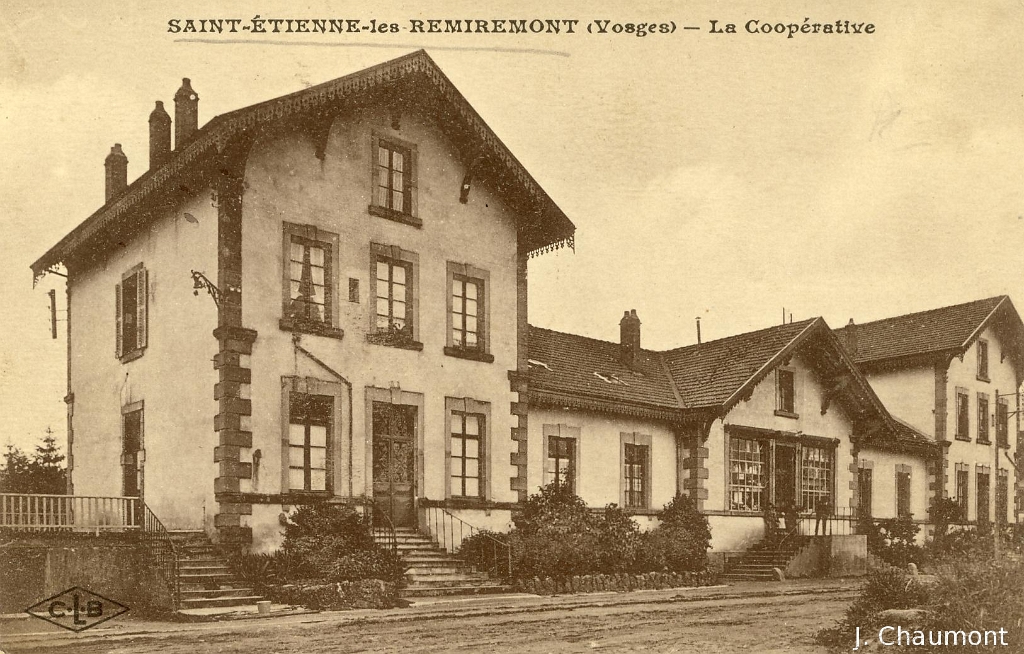 Saint-Etienne-lès-Remiremont - La Coopérative.JPG